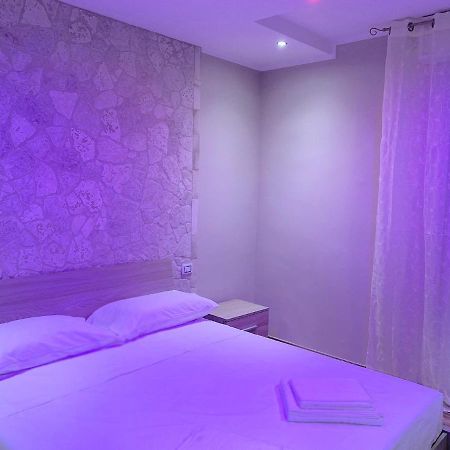 B&B New Paris & Suite Taranto Eksteriør bilde